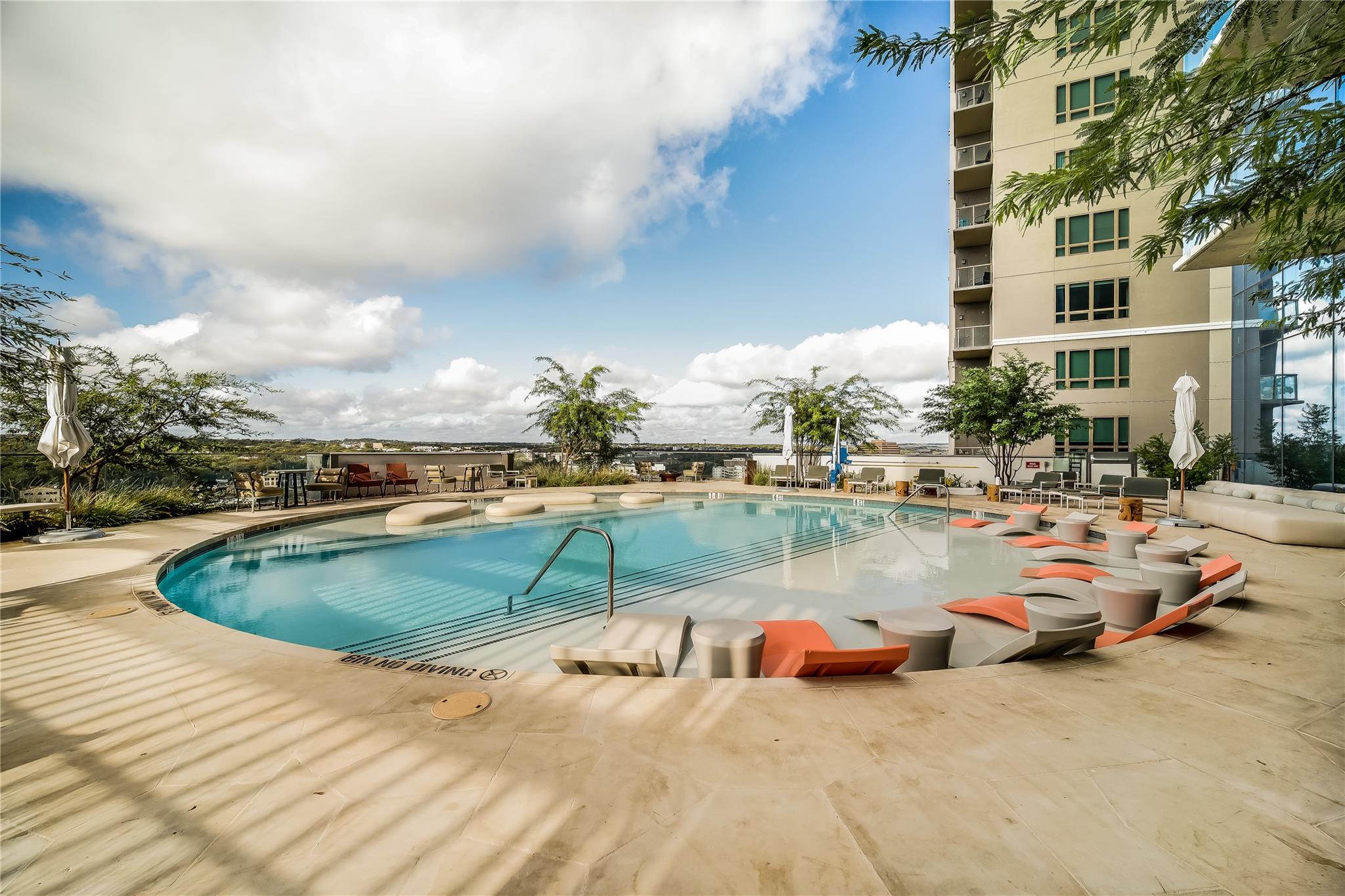 44 East Avenue Austin TX 78701