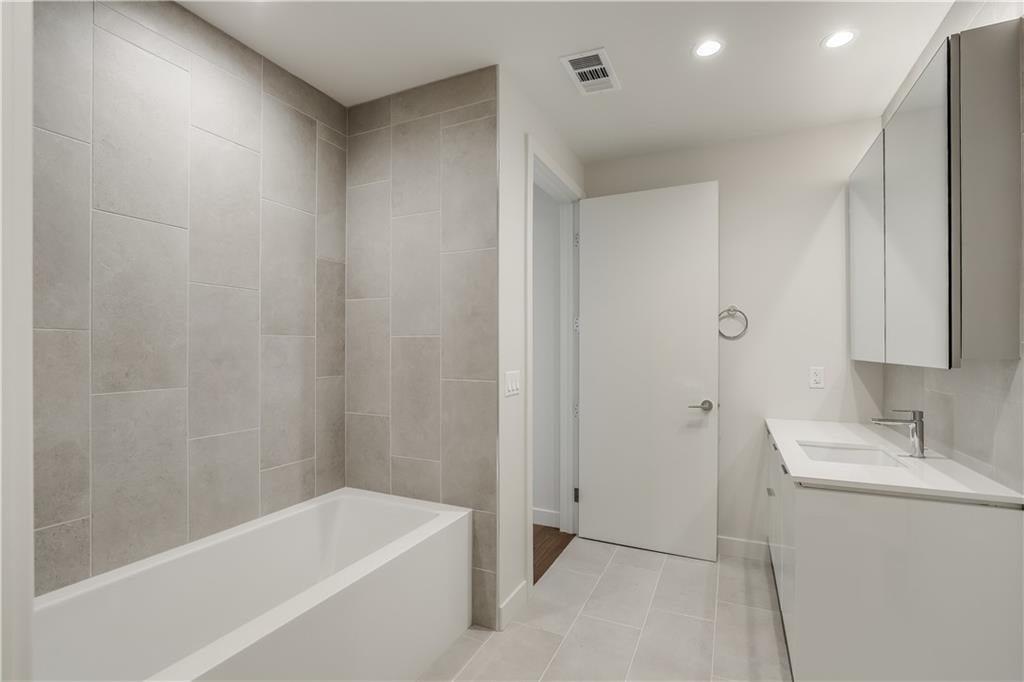 44 East Avenue Austin TX 78701