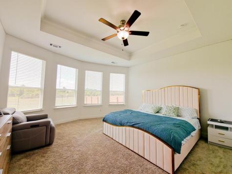 332 Turnbuckle Bend Leander TX 78641