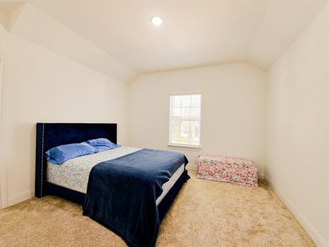 332 Turnbuckle Bend Leander TX 78641