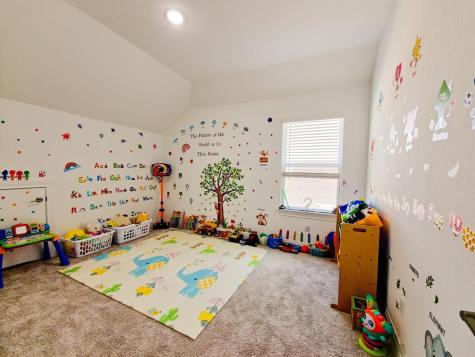 332 Turnbuckle Bend Leander TX 78641