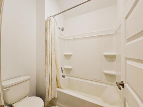 332 Turnbuckle Bend Leander TX 78641