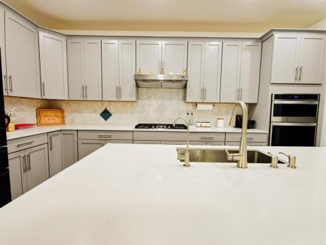 332 Turnbuckle Bend Leander TX 78641