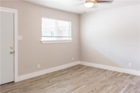 1302 E 52nd Street Austin TX 78723
