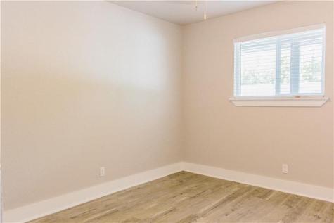 1302 E 52nd Street Austin TX 78723