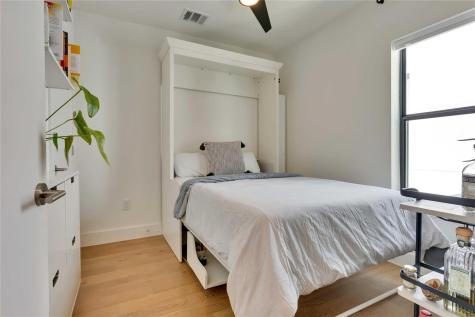 1128 Chicon Street Austin TX 78702
