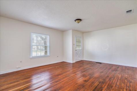 1119 N Lbj Drive San Marcos TX 78666