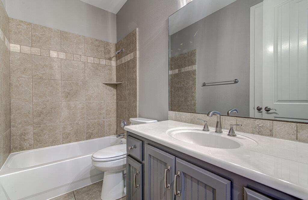 8917 Old Lampasas Trail Austin TX 78750