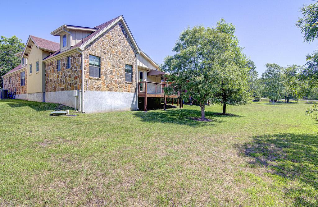 8917 Old Lampasas Trail Austin TX 78750