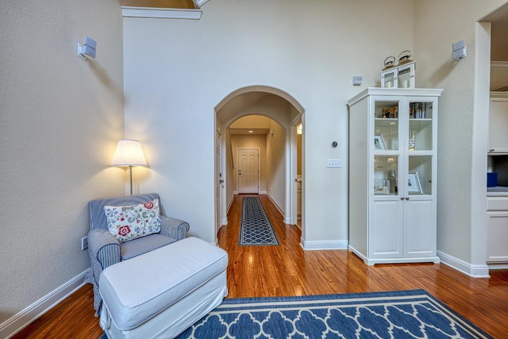 2304 S Lakeline Boulevard Cedar Park TX 78613