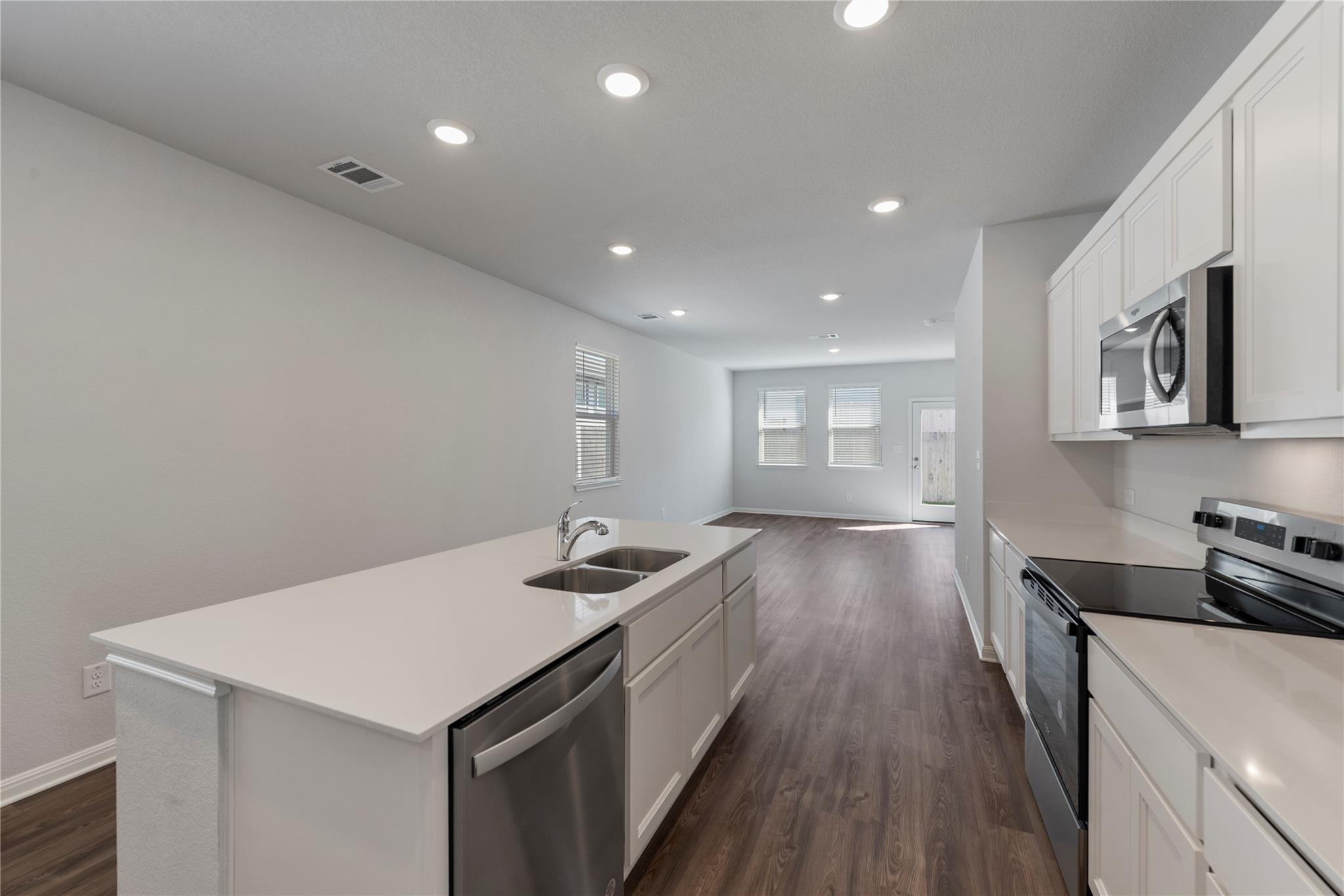 1212 Wild Leaf Way San Marcos TX 78666