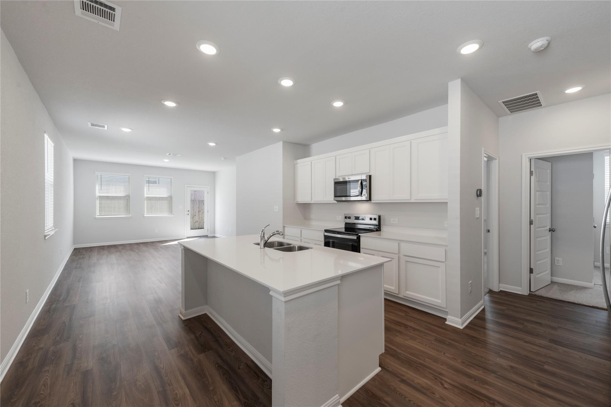 1212 Wild Leaf Way San Marcos TX 78666