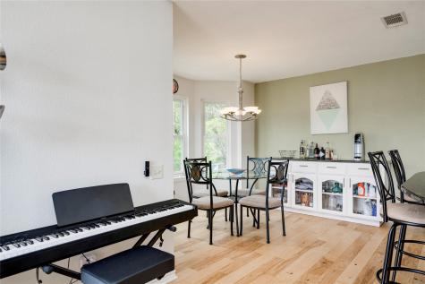6621 Mesa Hollow Austin TX 78750