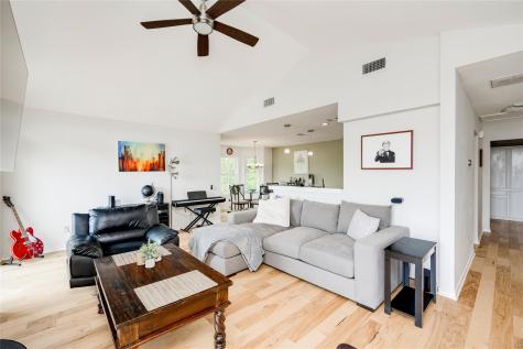 6621 Mesa Hollow Austin TX 78750