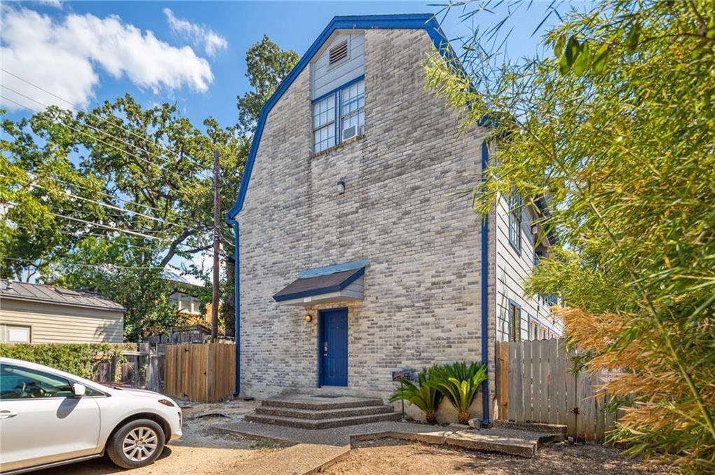 3104 Cedar Street Austin TX 78705
