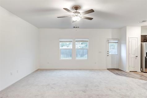 7706 Poppy Petal Loop Del Valle TX 78617