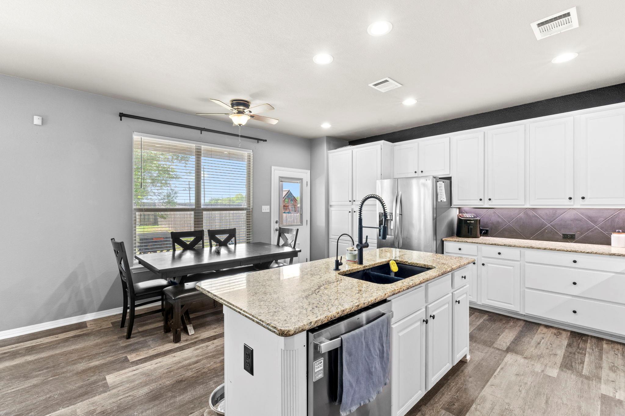 227 Sandstone Trail Buda TX 78610