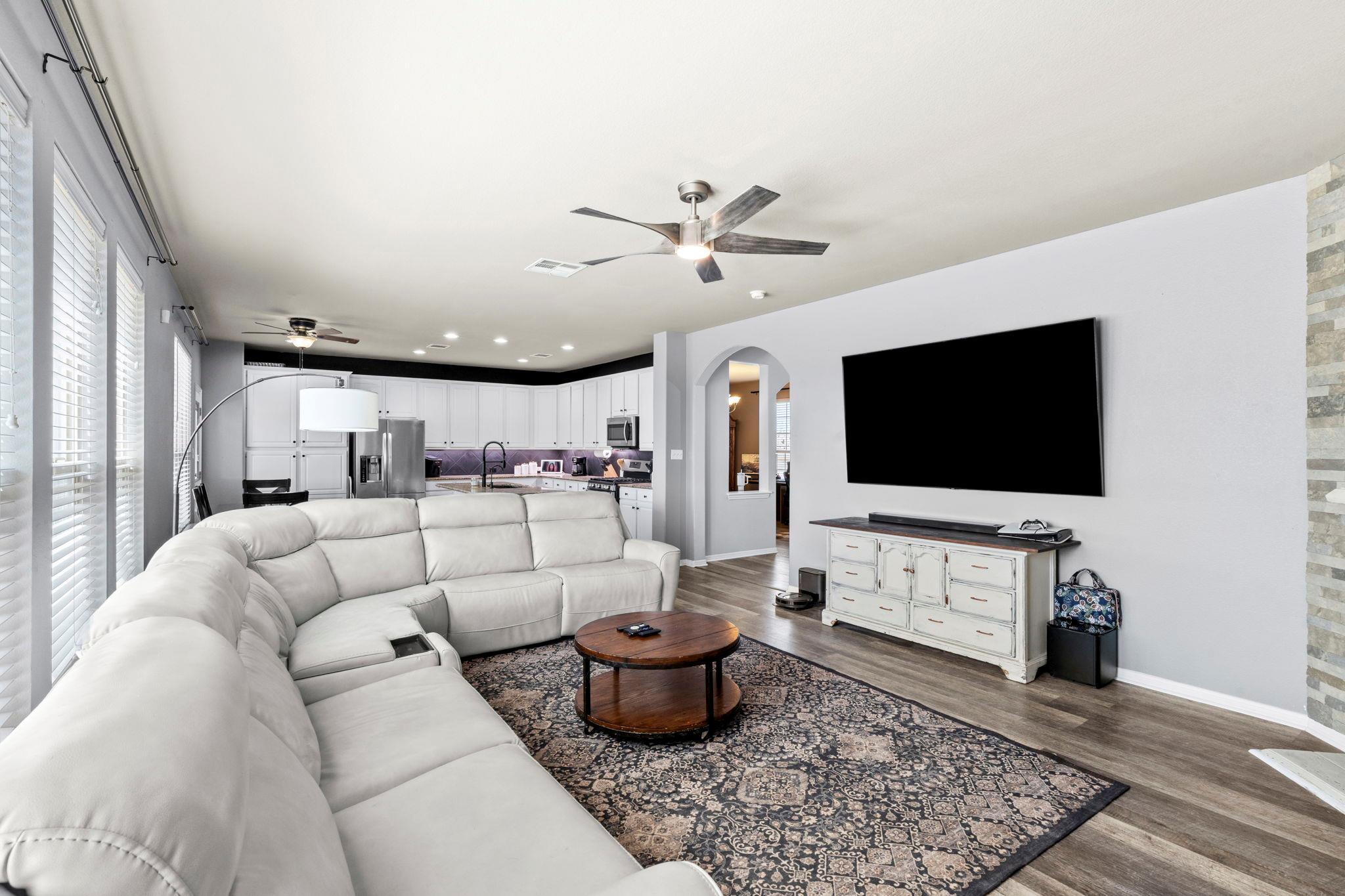 227 Sandstone Trail Buda TX 78610