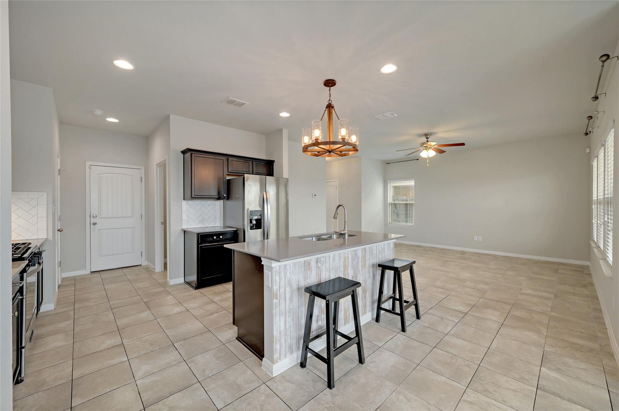 702 Nautical Loop Kyle TX 78640