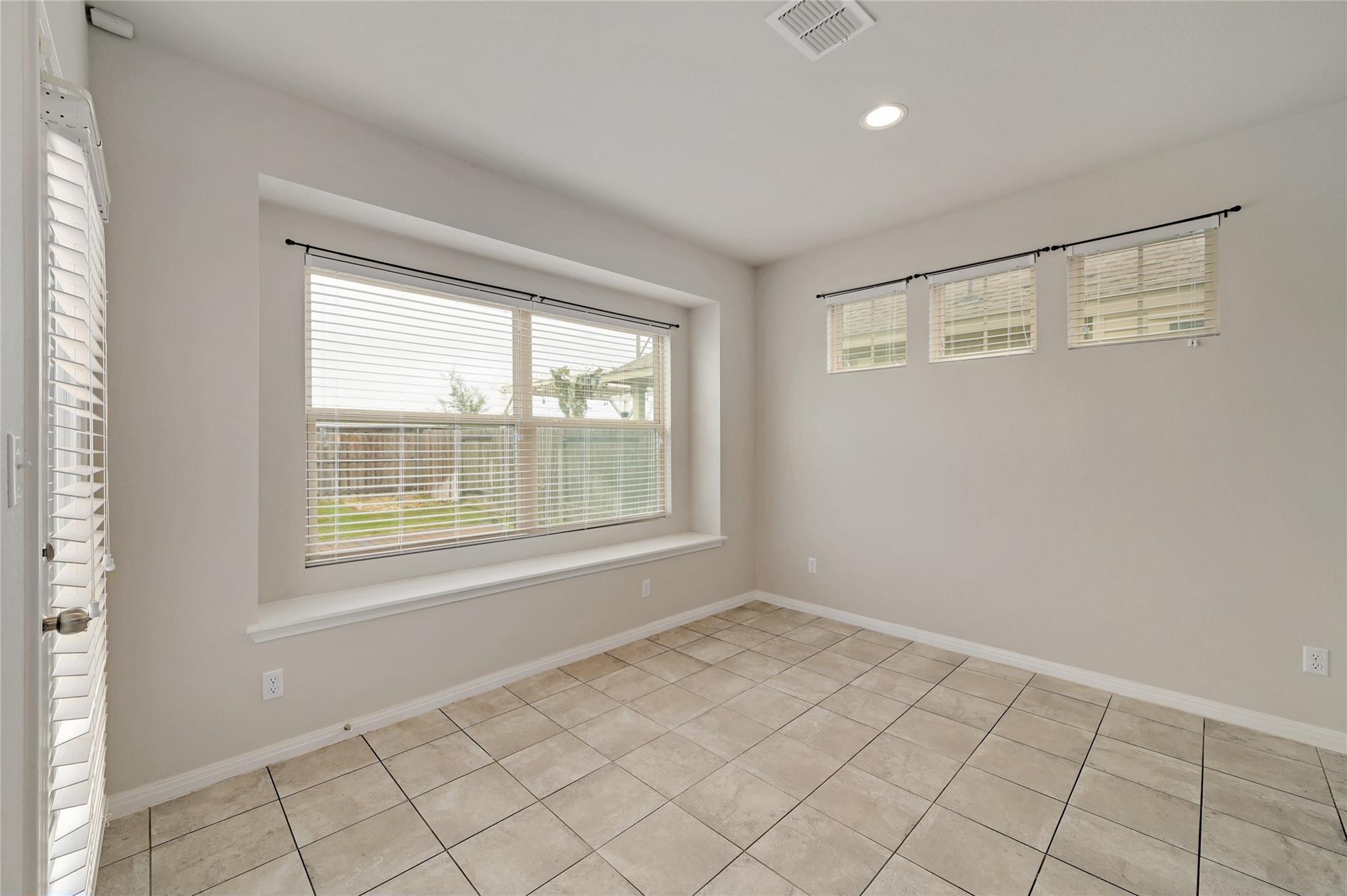 702 Nautical Loop Kyle TX 78640