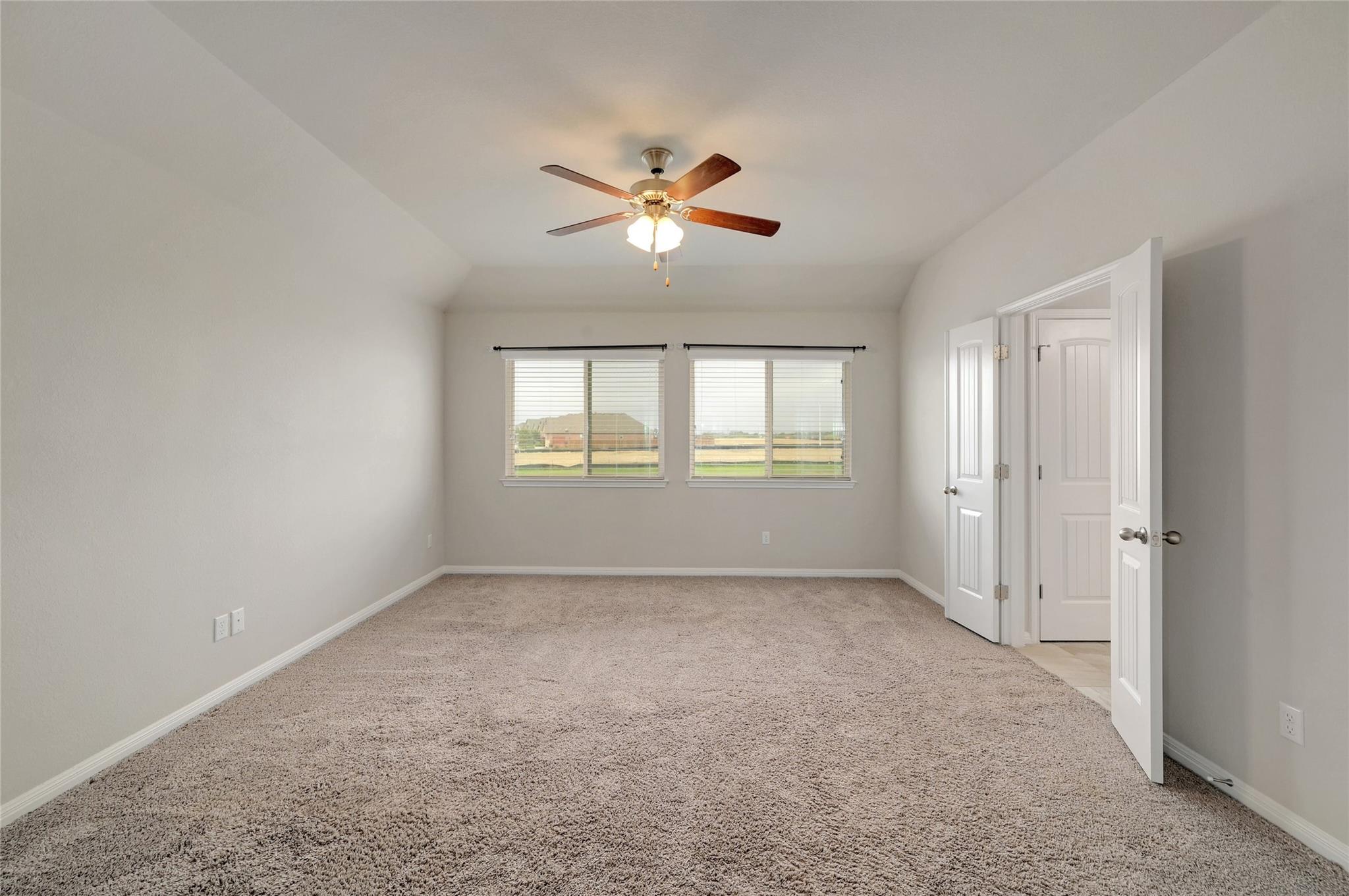 702 Nautical Loop Kyle TX 78640