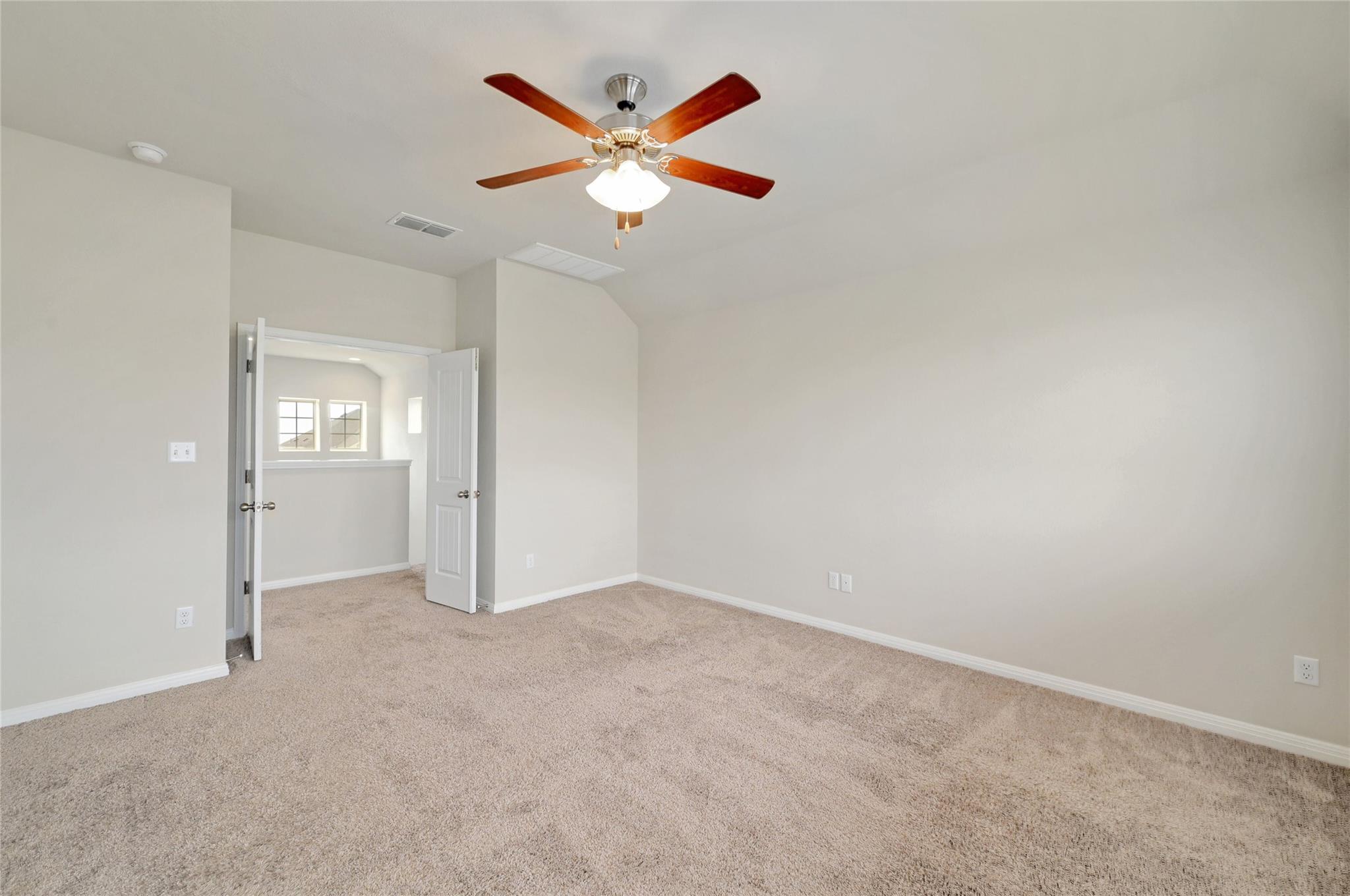 702 Nautical Loop Kyle TX 78640