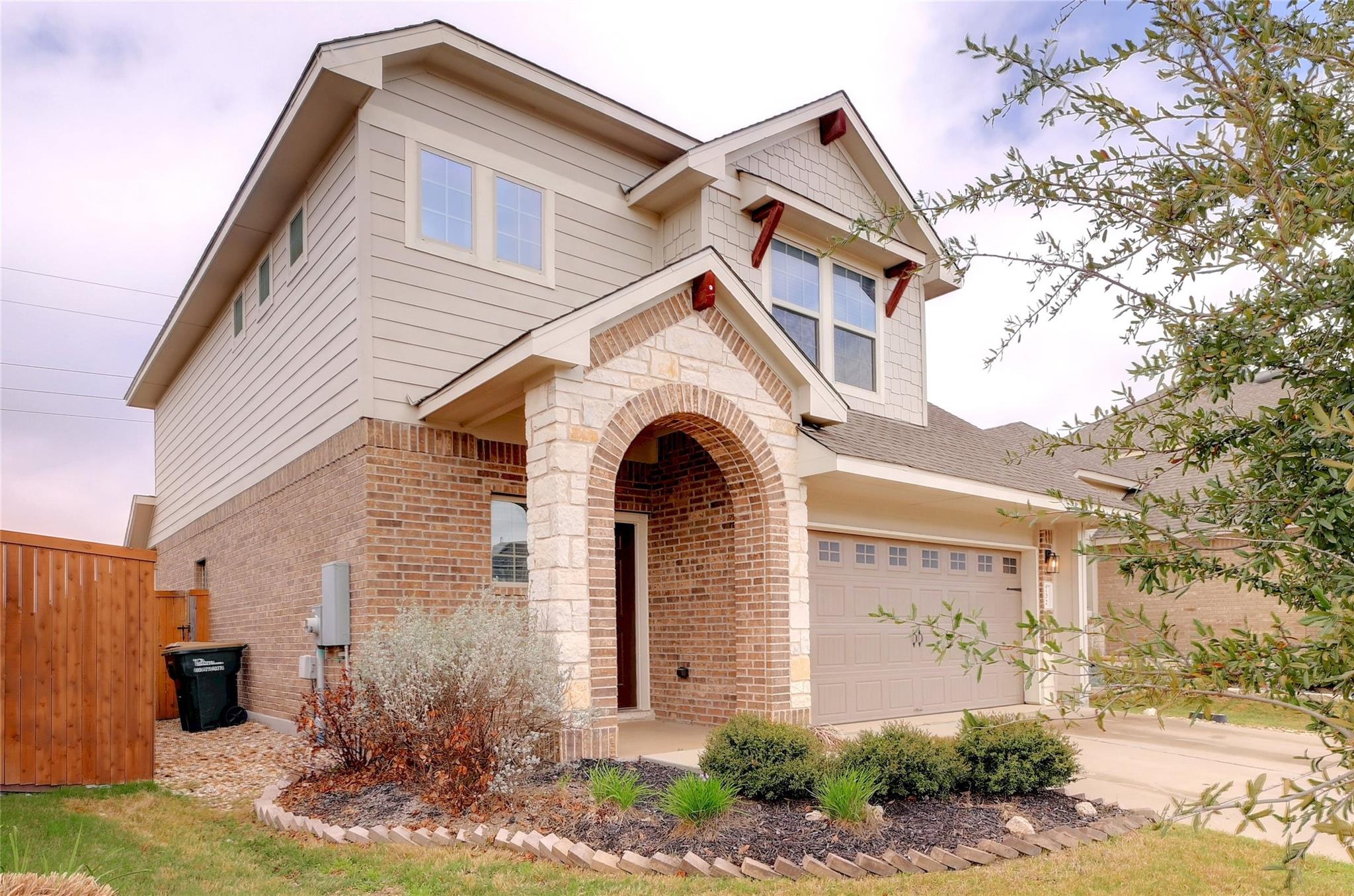 702 Nautical Loop Kyle TX 78640