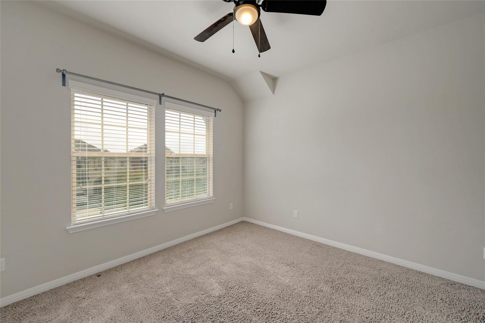 702 Nautical Loop Kyle TX 78640