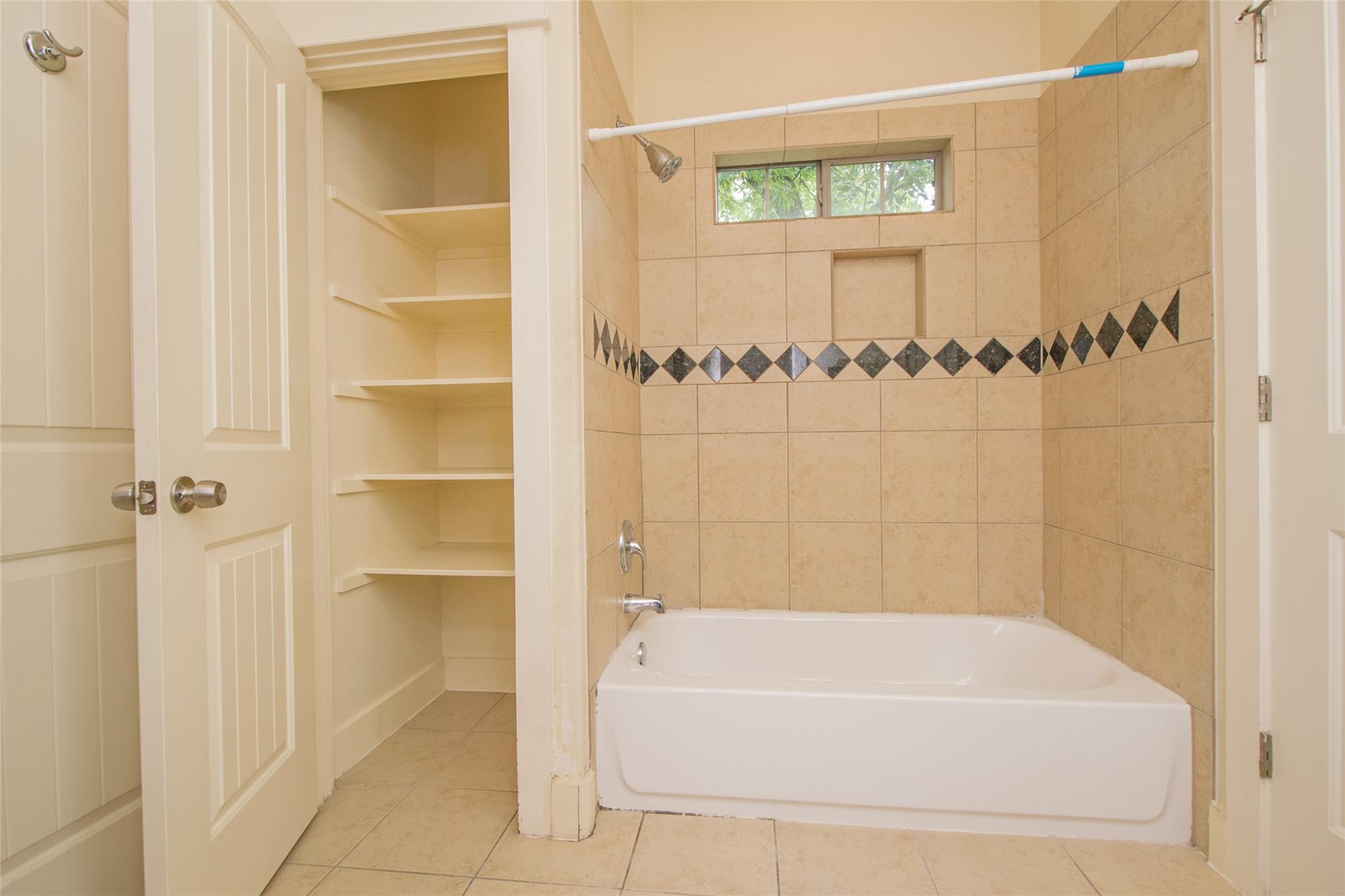 5405 Avenue H Austin TX 78751