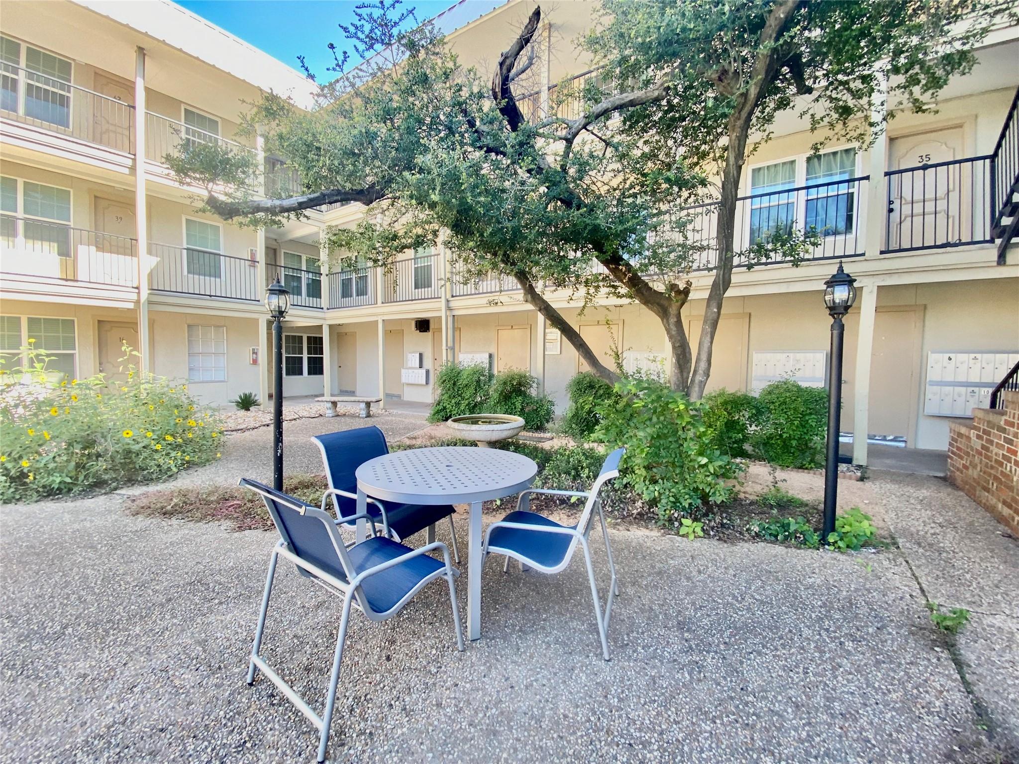 910 Duncan Lane Austin TX 78705