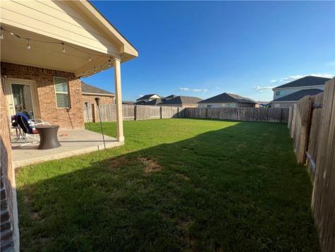 14020 Kira Lane Manor TX 78653