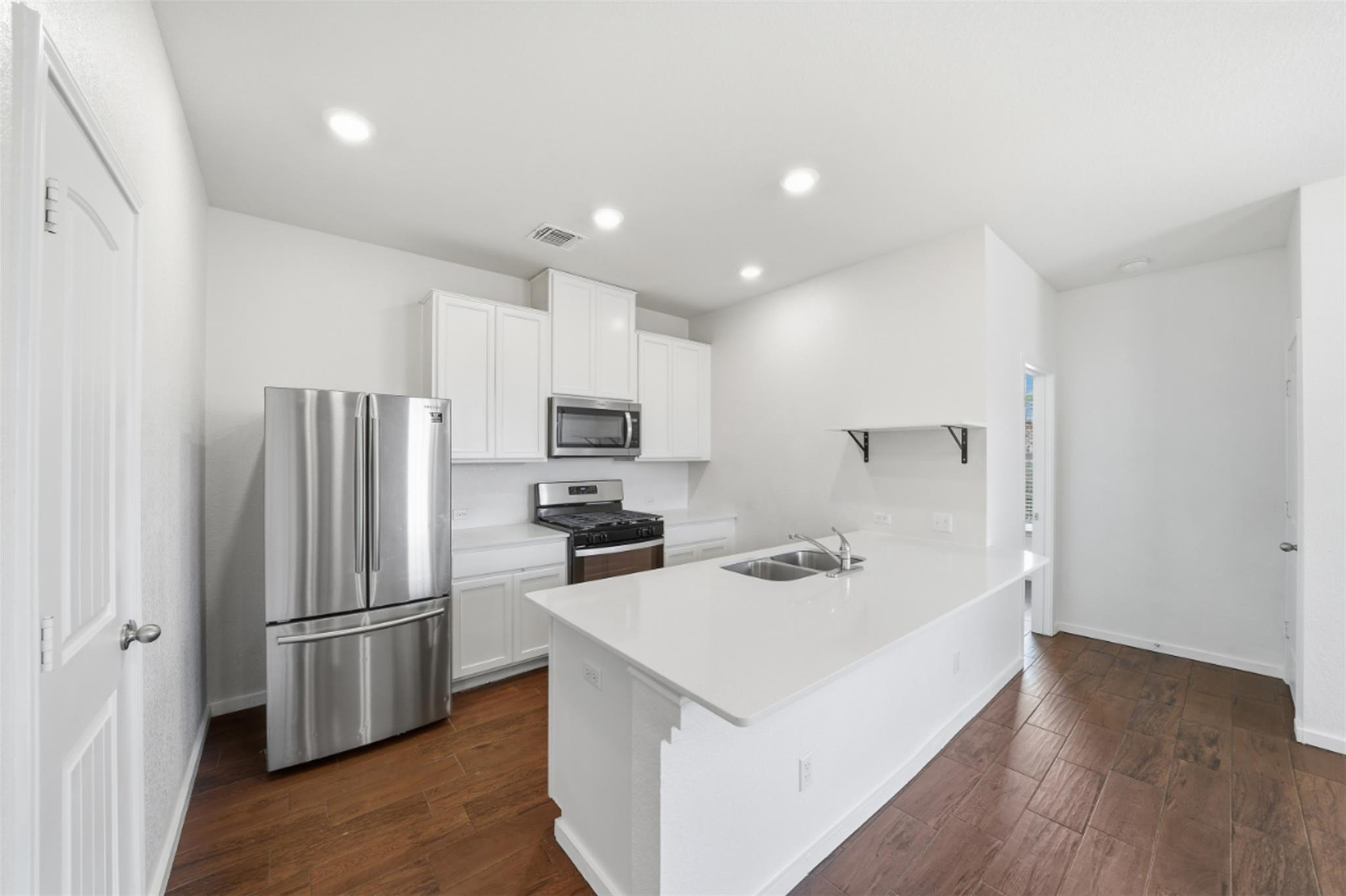 225 Danablu Drive Hutto TX 78634