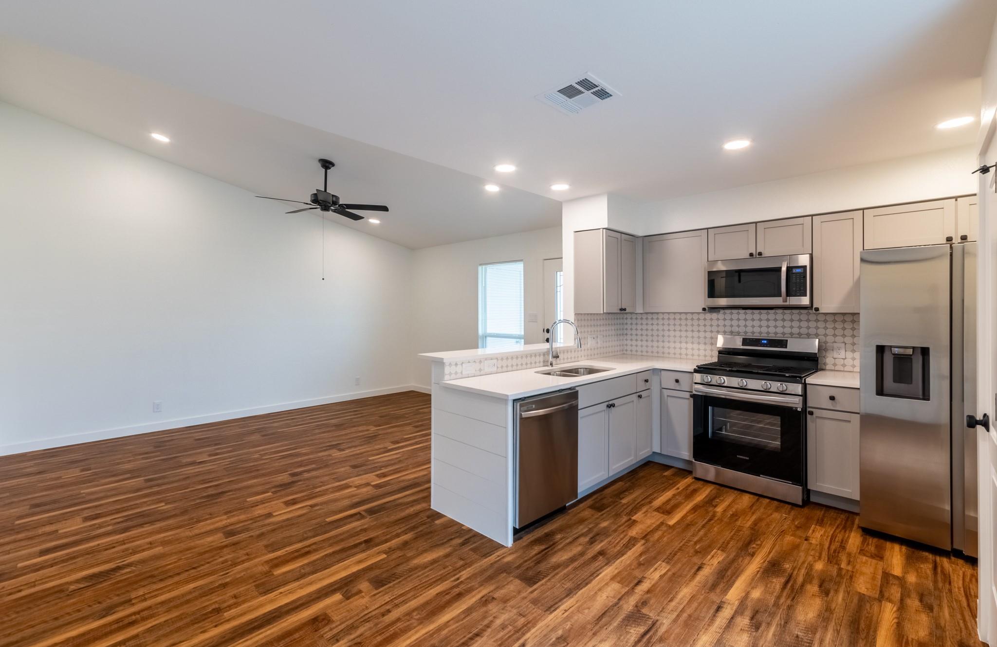 1205 Dobie Drive Austin TX 78753