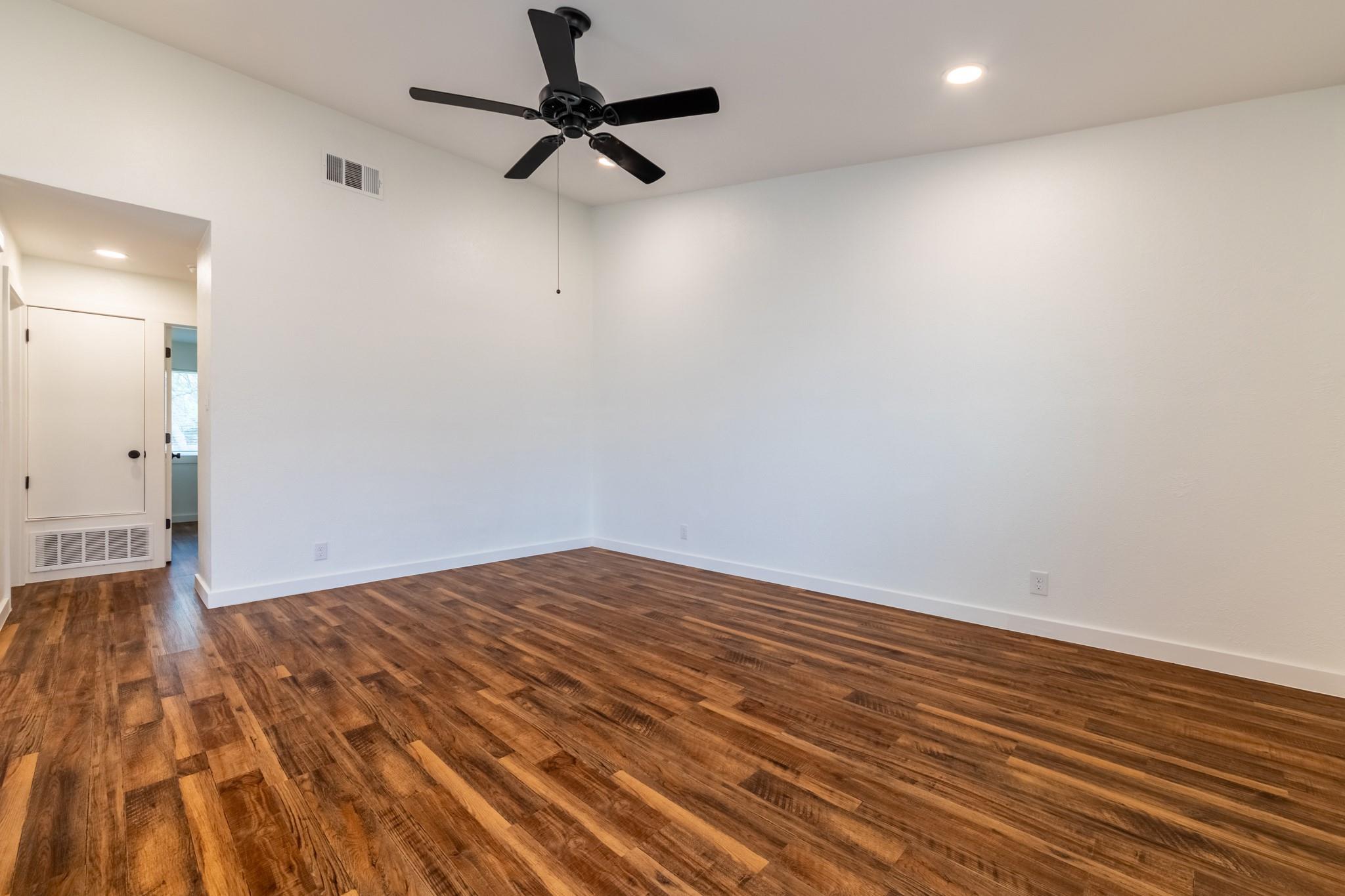 1205 Dobie Drive Austin TX 78753