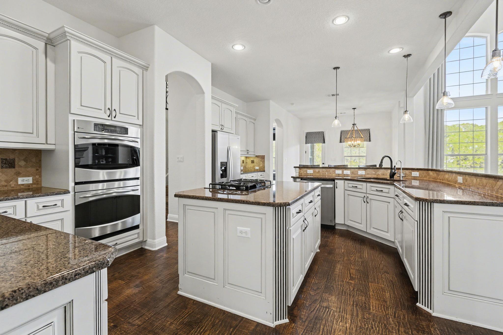 121 Burgess Lane Austin TX 78738
