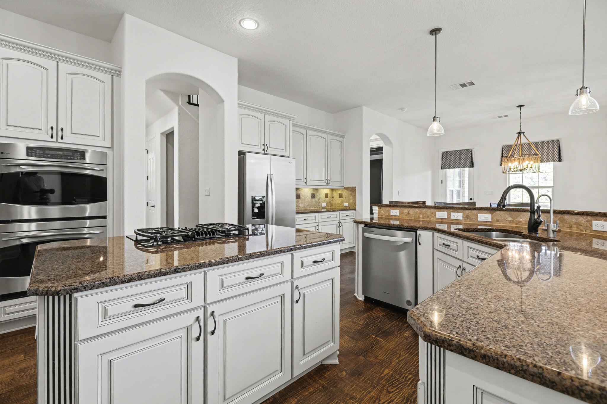 121 Burgess Lane Austin TX 78738