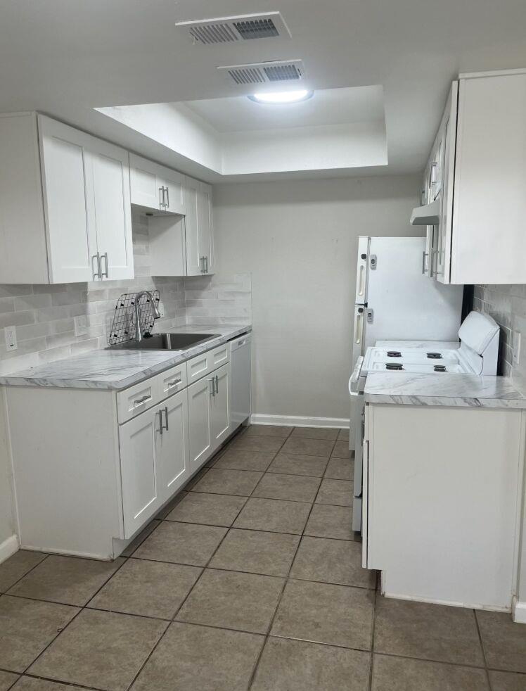 4407 Teri Road Austin TX 78744