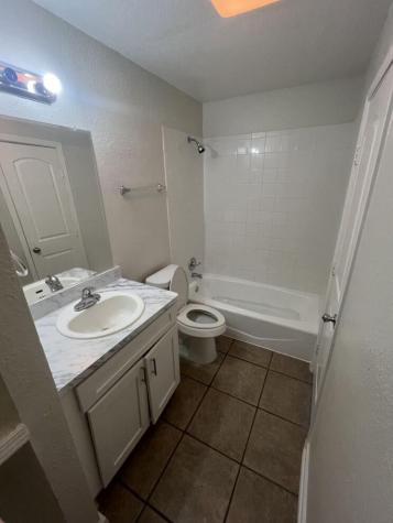 4407 Teri Road Austin TX 78744