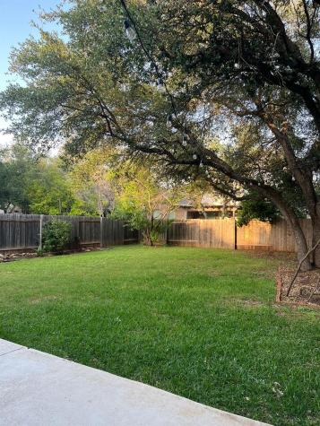 1029 Horseback Hollow Austin TX 78732