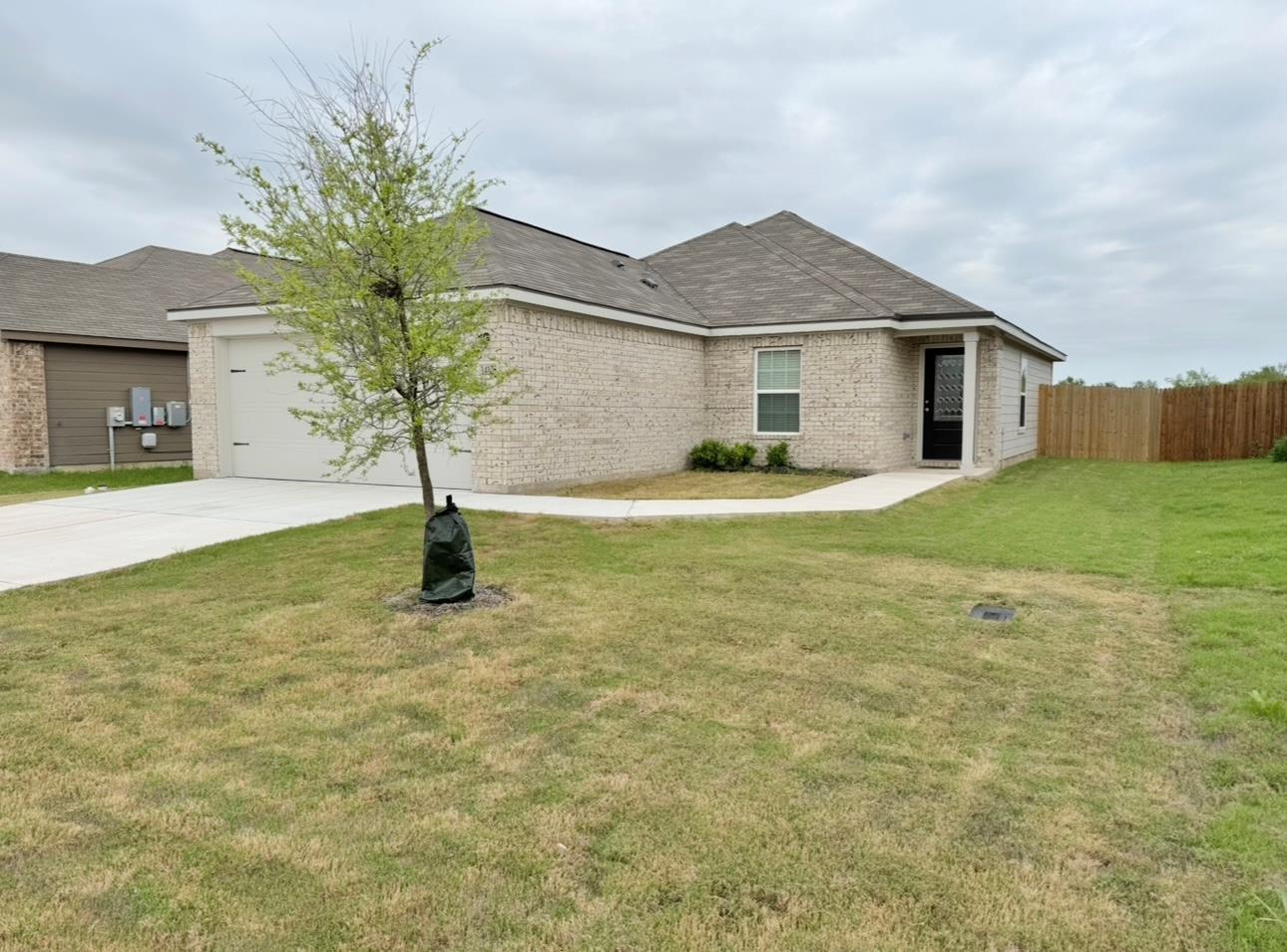 14108 Hacienda Estates Dr Drive Elgin TX 78621