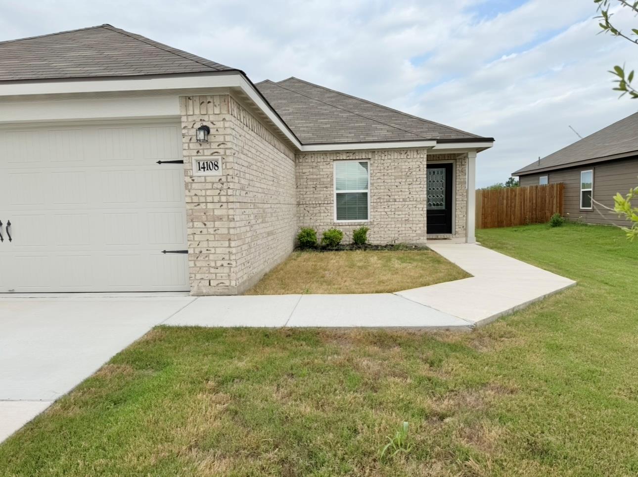 14108 Hacienda Estates Dr Drive Elgin TX 78621