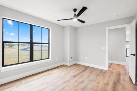 205 N Avenue Johnson City TX 78636