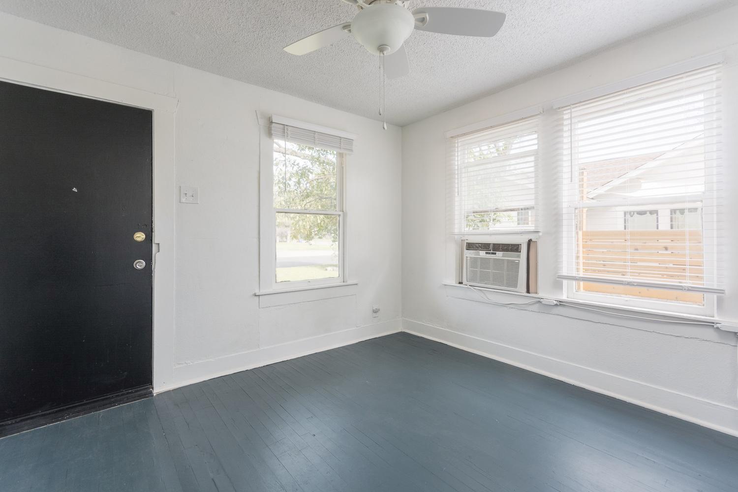 57 Chalmers Avenue Austin TX 78702