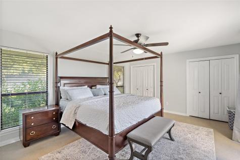 414 Gregg Drive Spicewood TX 78669