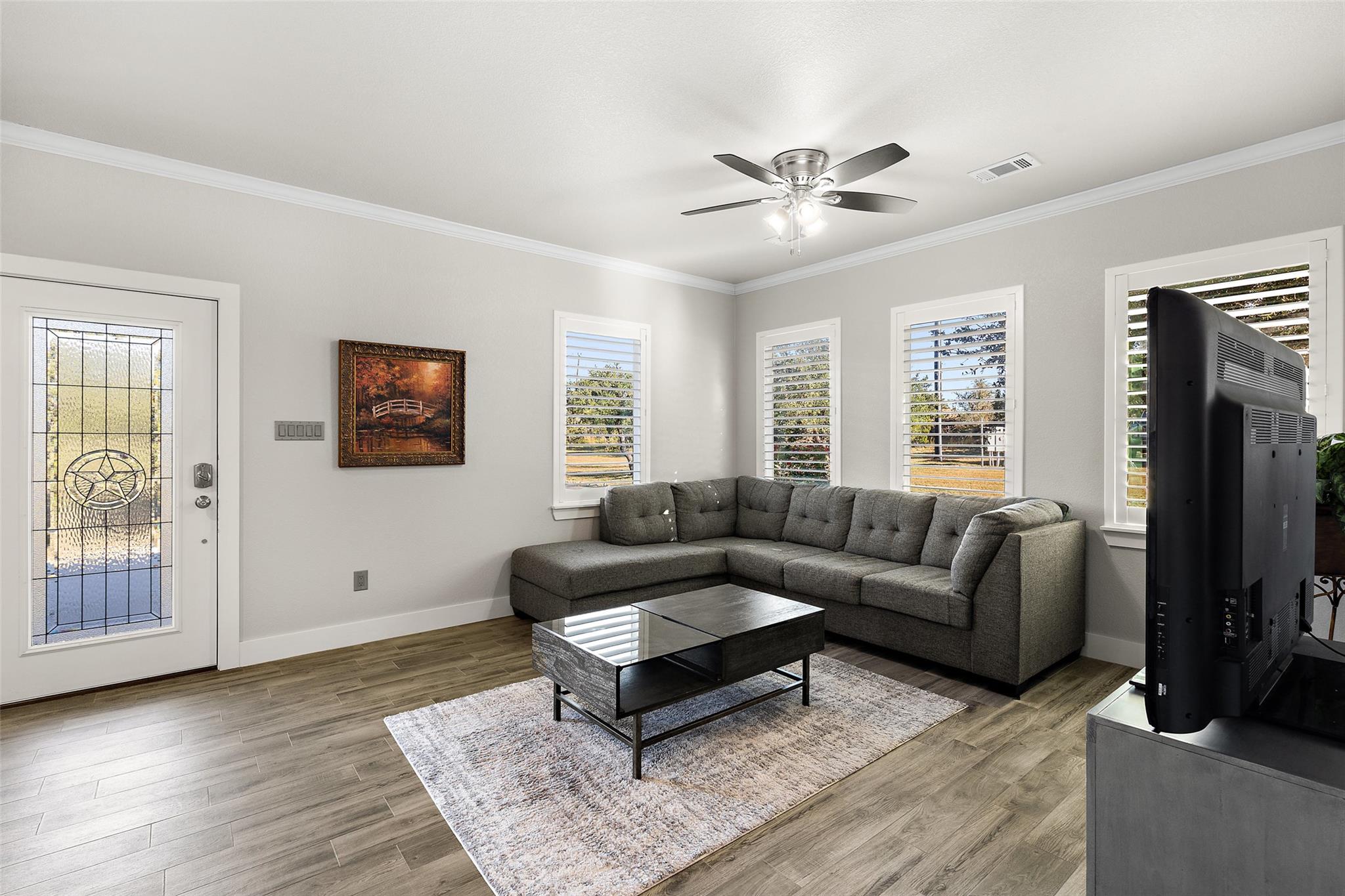 414 Gregg Drive Spicewood TX 78669