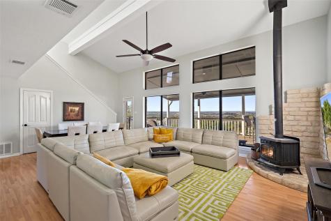 414 Gregg Drive Spicewood TX 78669