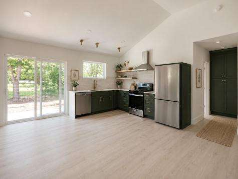 908 E 13th Street Austin TX 78702