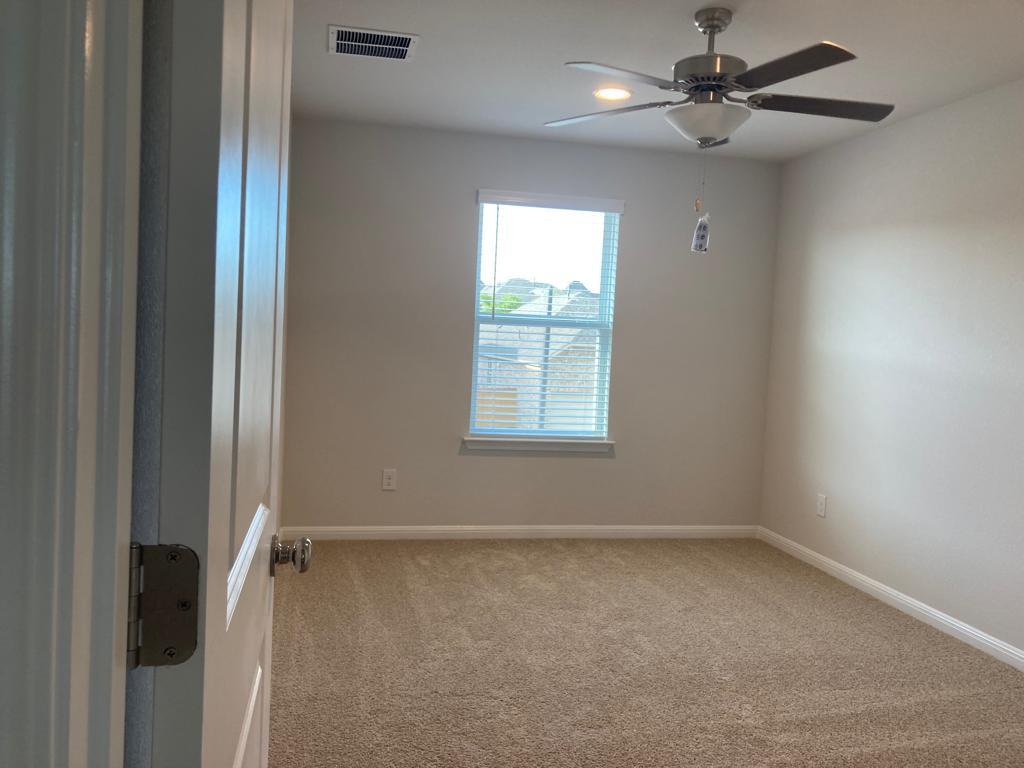 136 Green Knoll Lane Georgetown TX 78628