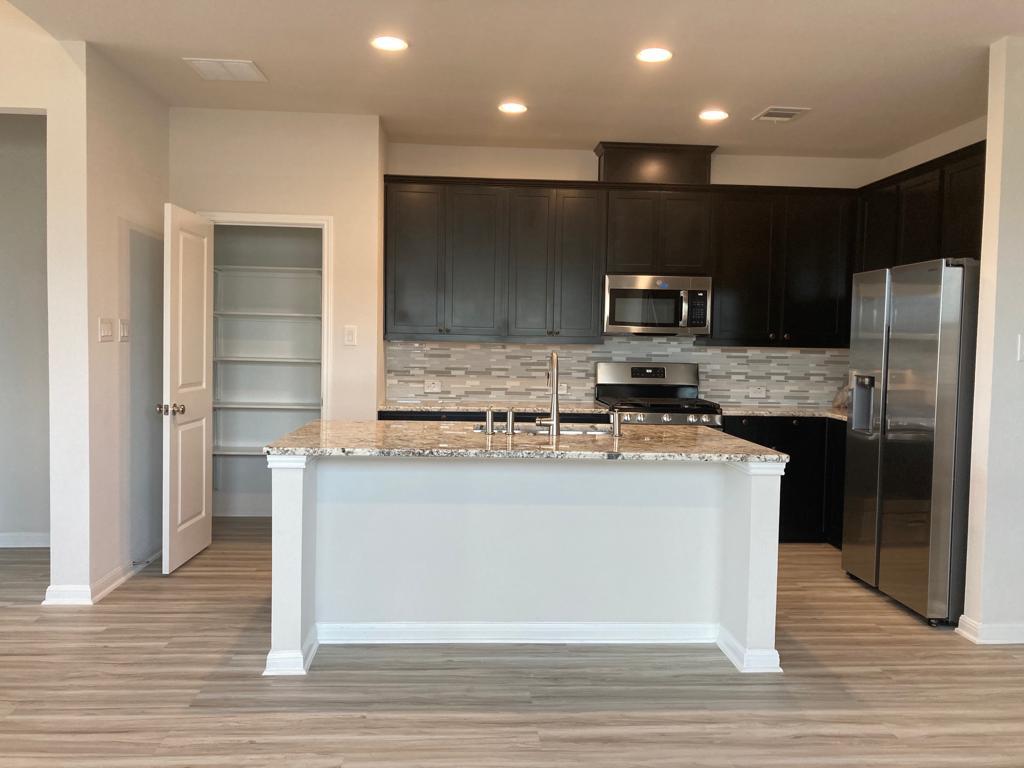 136 Green Knoll Lane Georgetown TX 78628