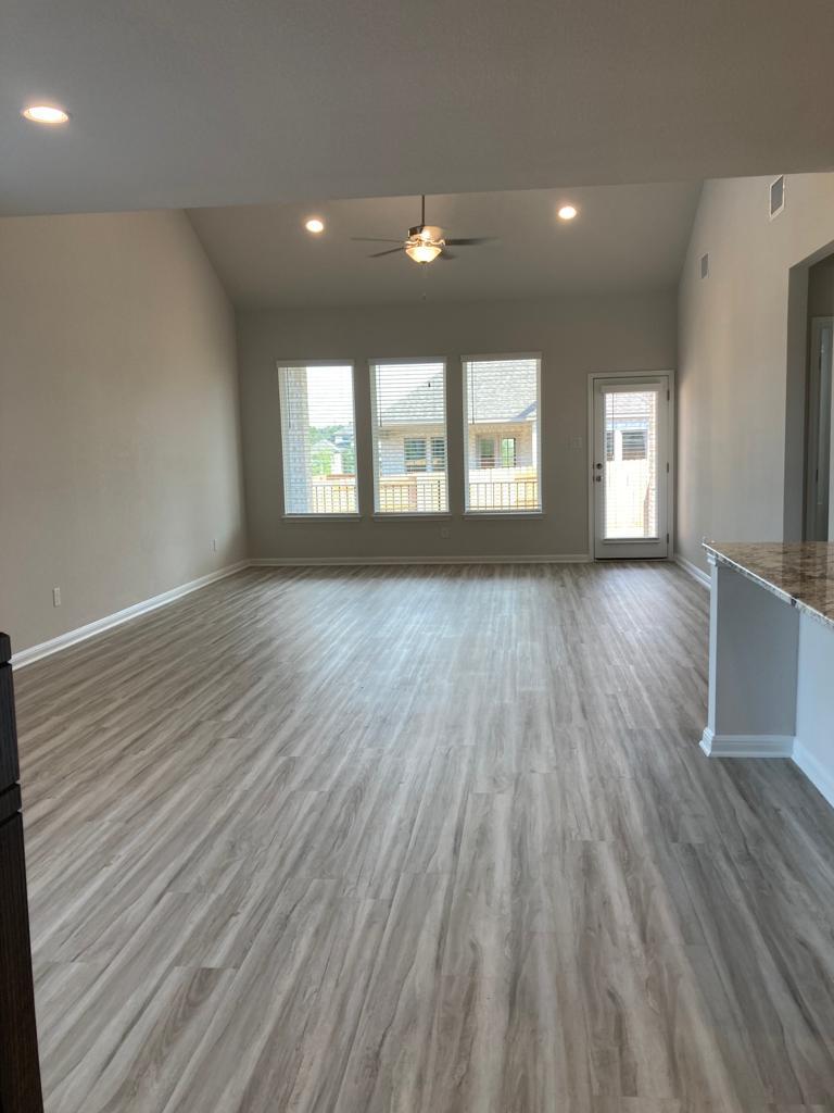 136 Green Knoll Lane Georgetown TX 78628